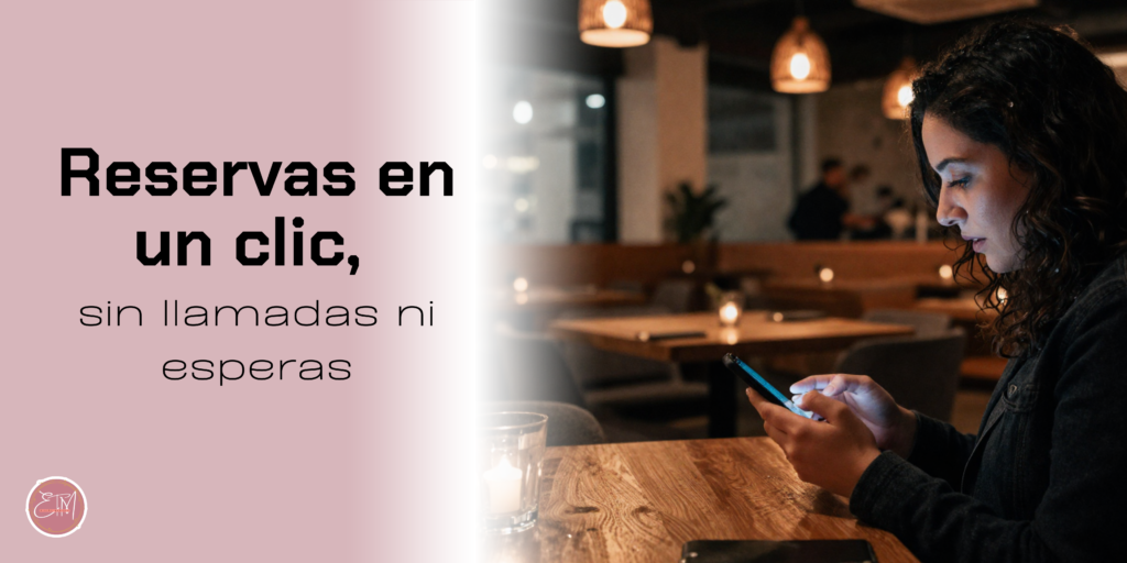 “Cliente usando un smartphone para reservar mesa en restaurante moderno”